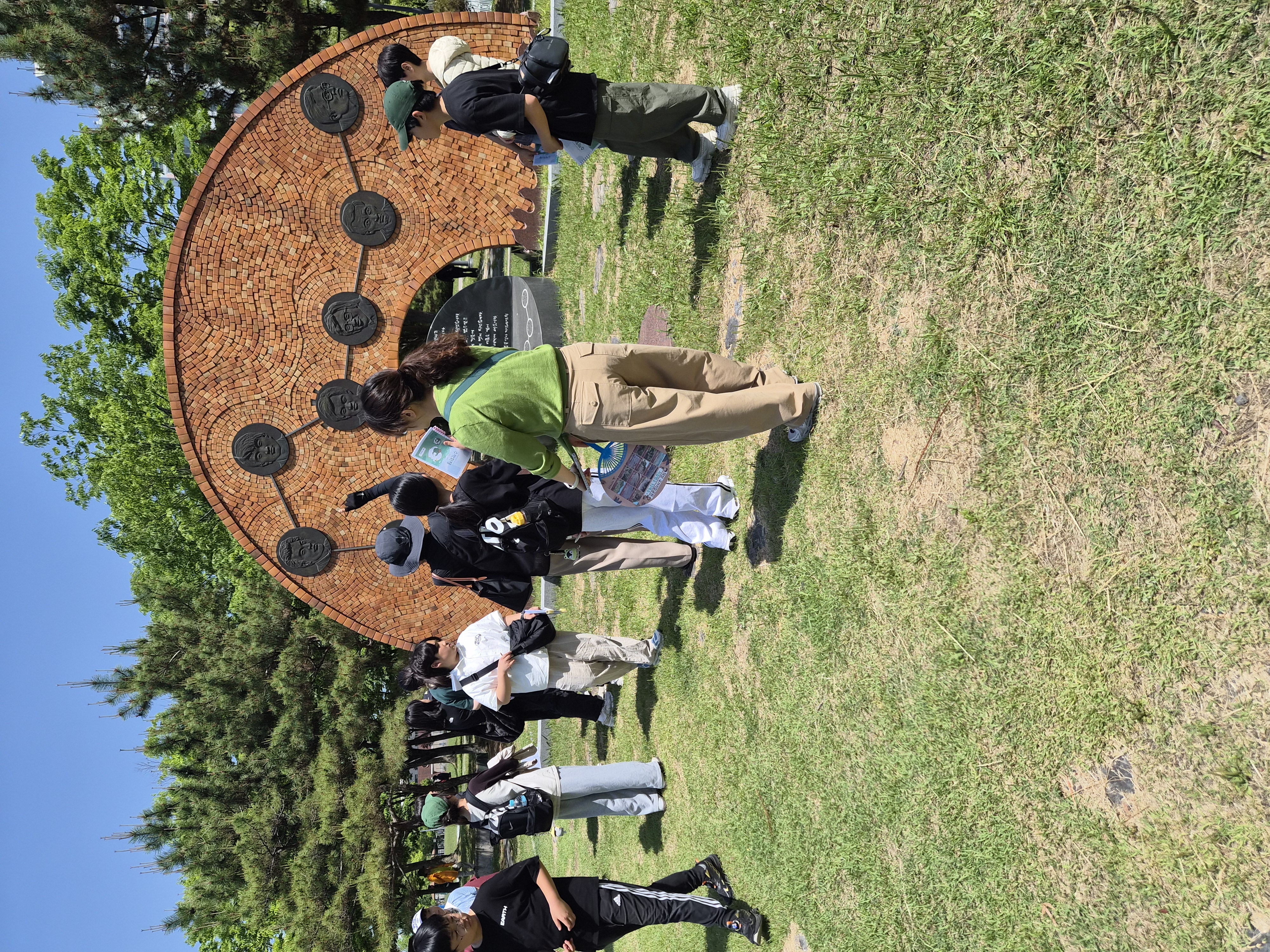경남 화제초등학교 5·18역사 체험 프로그램 첨부파일 : 자유공원1.jpg