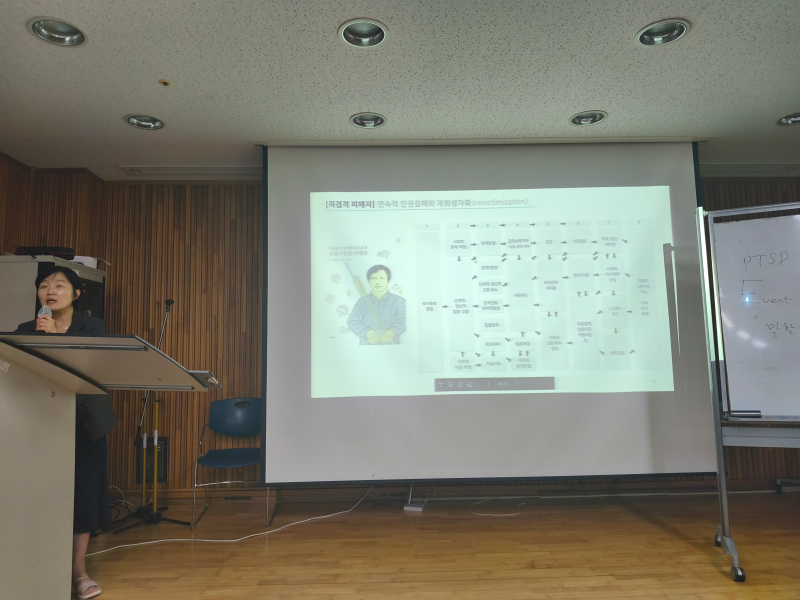  5·18민주화운동 기록 및 정보 해석과 활용기획 전문가 양성 교육 5강 강사 : 김명희(경상국립대학교 사회학과 교수) 첨부파일 : 수정됨_KakaoTalk_20260909_105415805_03.jpg